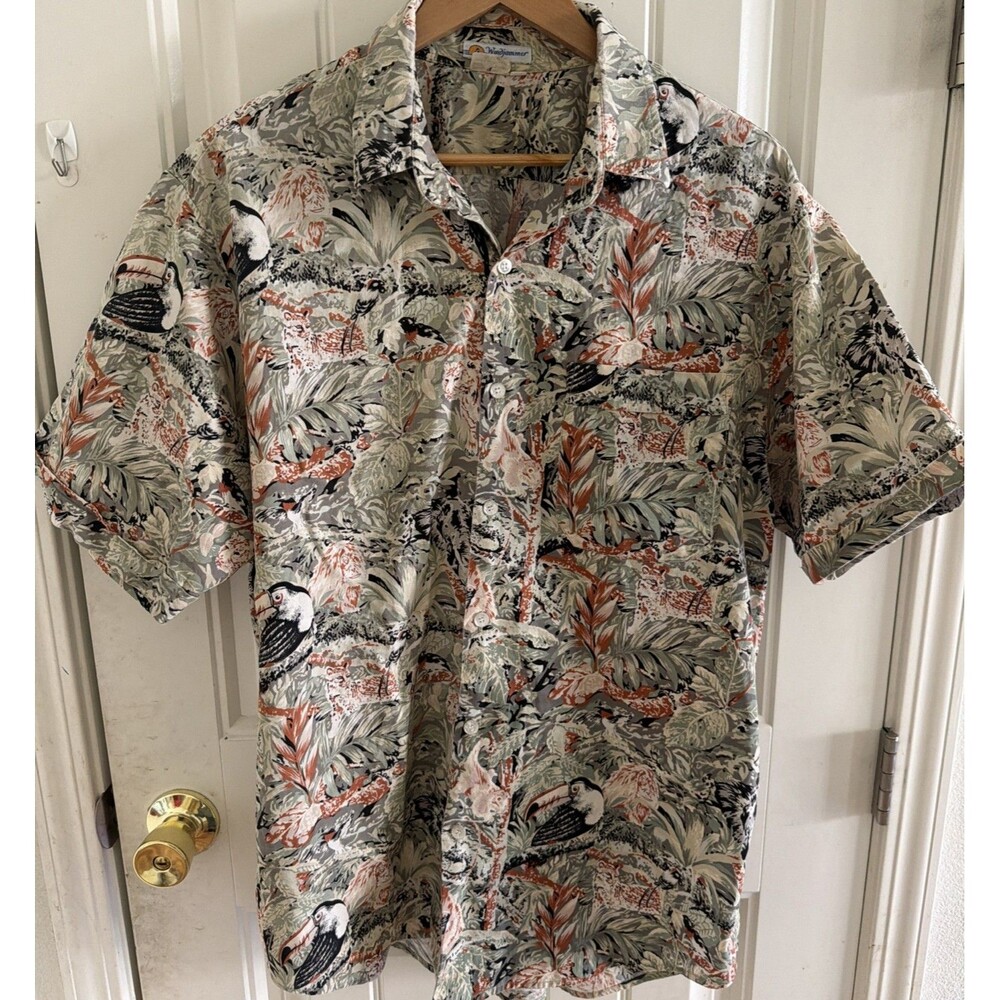 Hawaiian Men’s Button Shirt Size L Jungle Animals Cotton All Over Print